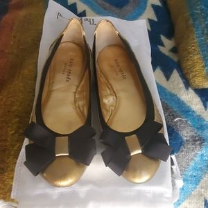 Kate Spade gold with black bow flats